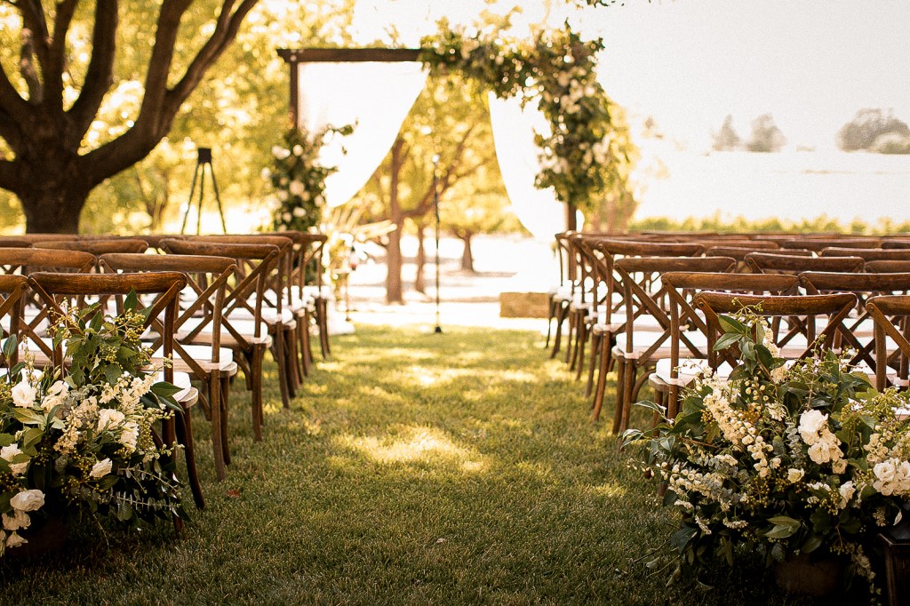 Mike Larson 0386 JoeRachel MLP 6160 4